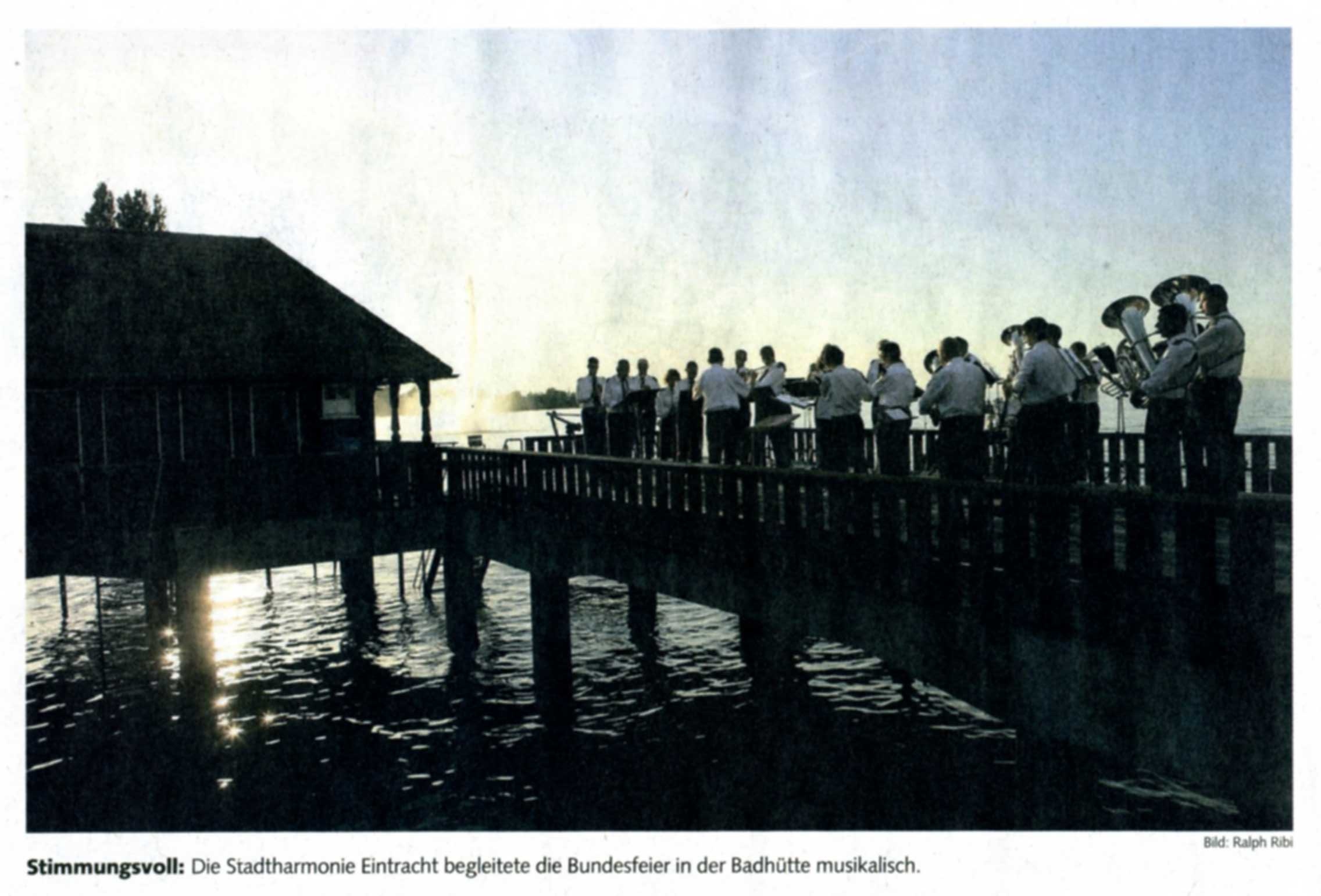Die Eintracht bei ihrem Auftritt in der Badhütte, Bild Ralph Ribi, Copyright © St.Galler Tagblatt AG